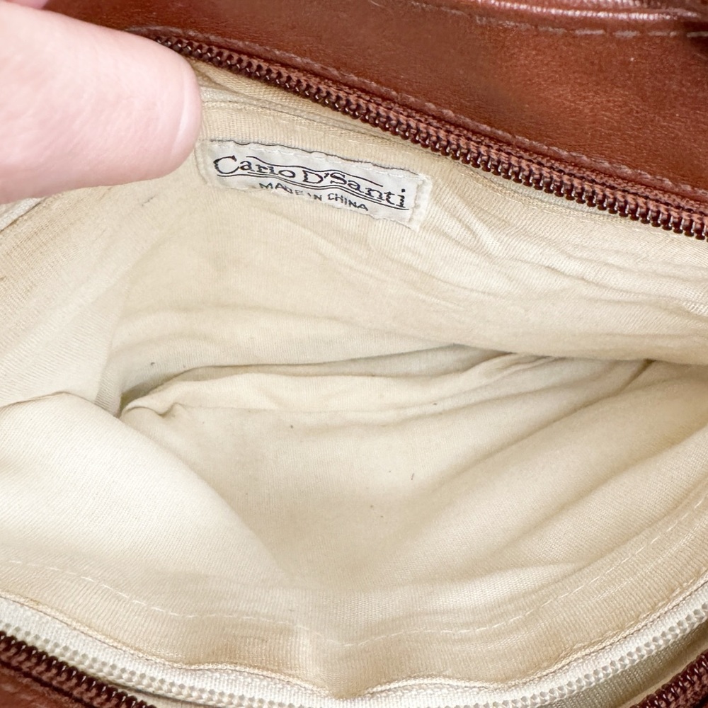 CARLO D’SANTI VEGAN LEATHER STRAW CROSSBODY - Picture 5 of 9